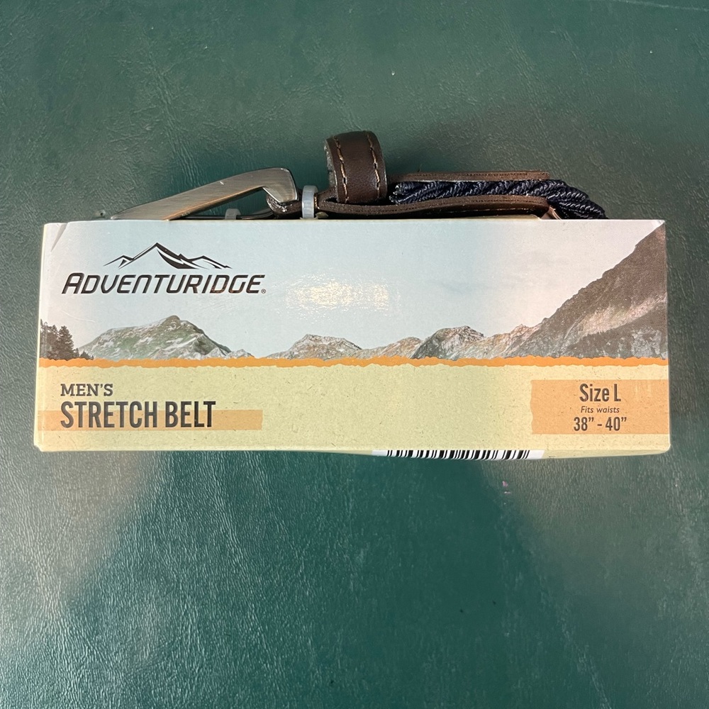 BNWT men’s stretch belt in navy blue size L
